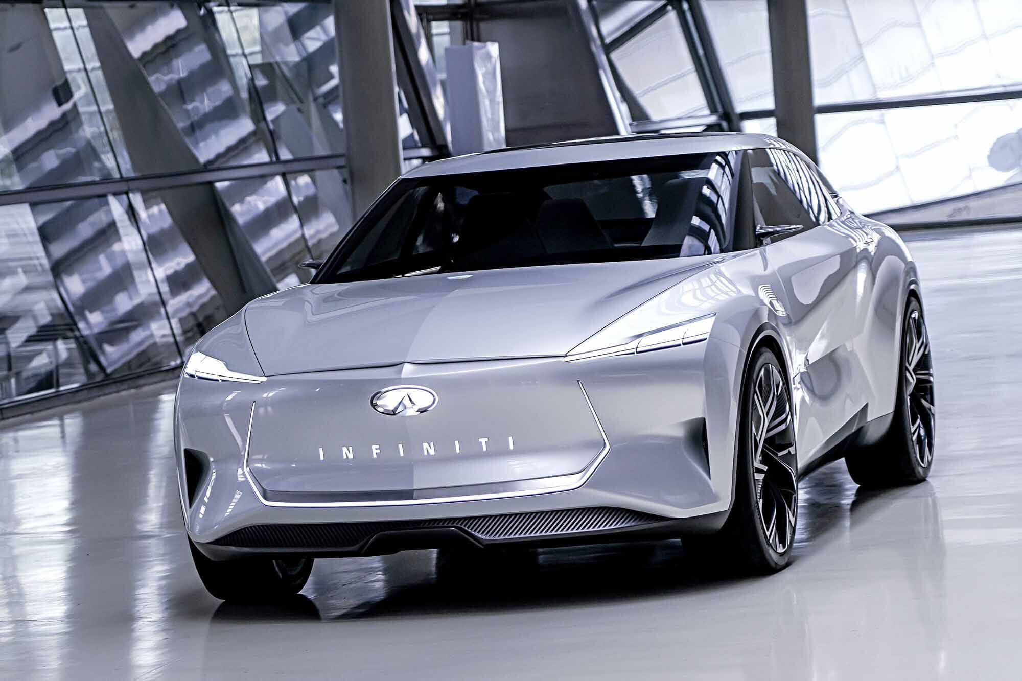 Infiniti выйдет из конкуренции с «немцами» и станет «Nissan с плюсом»