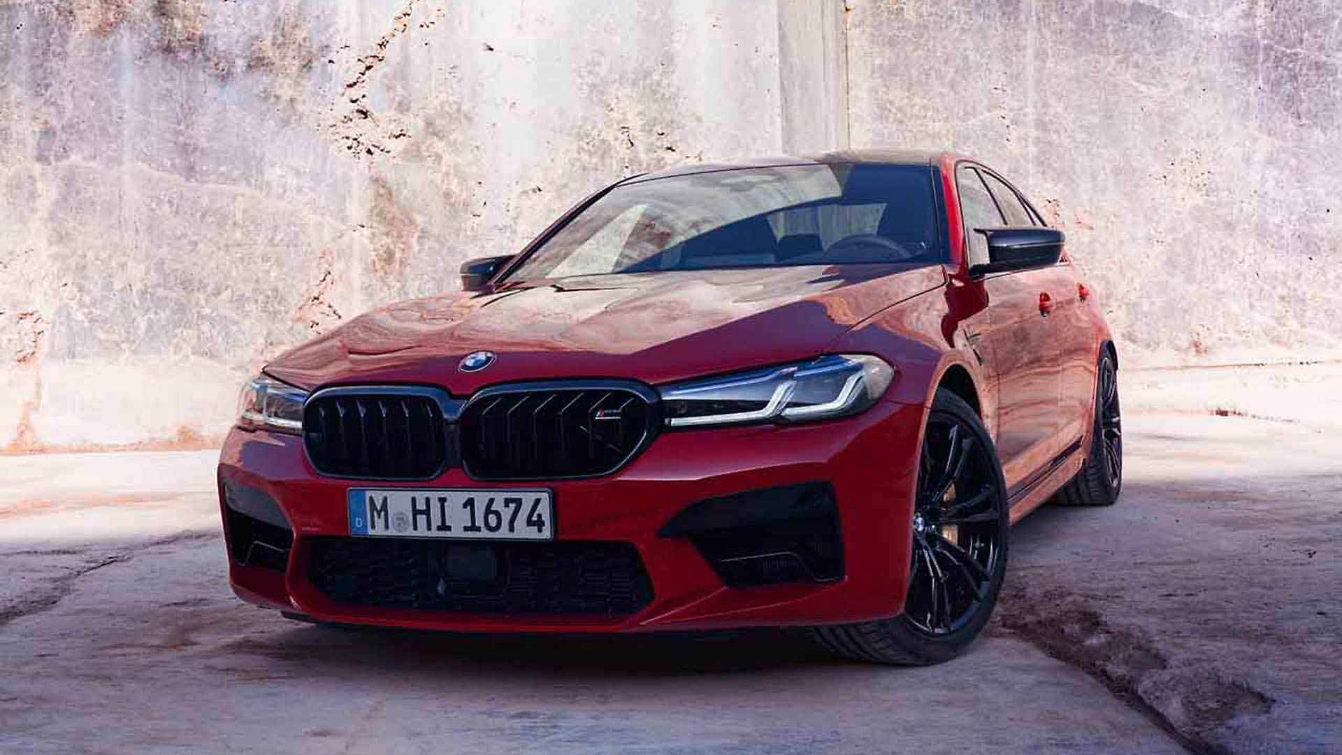 BMW официально представила новую BMW M5 и конкуренции М5