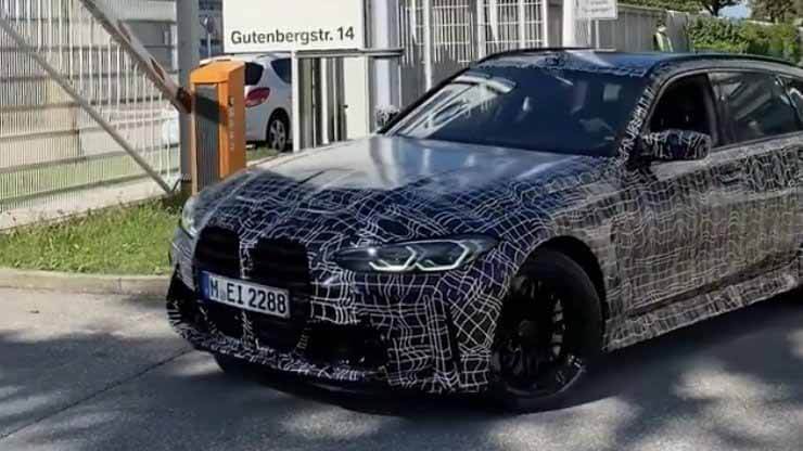 BMW показала универсал M3 в движении