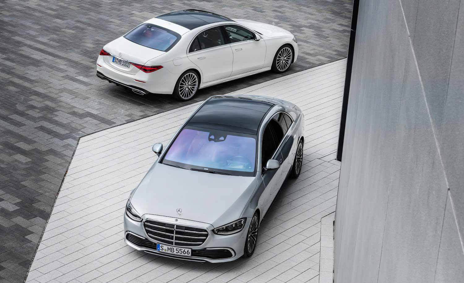 Mercedes-Benz показал миру новый S-класс