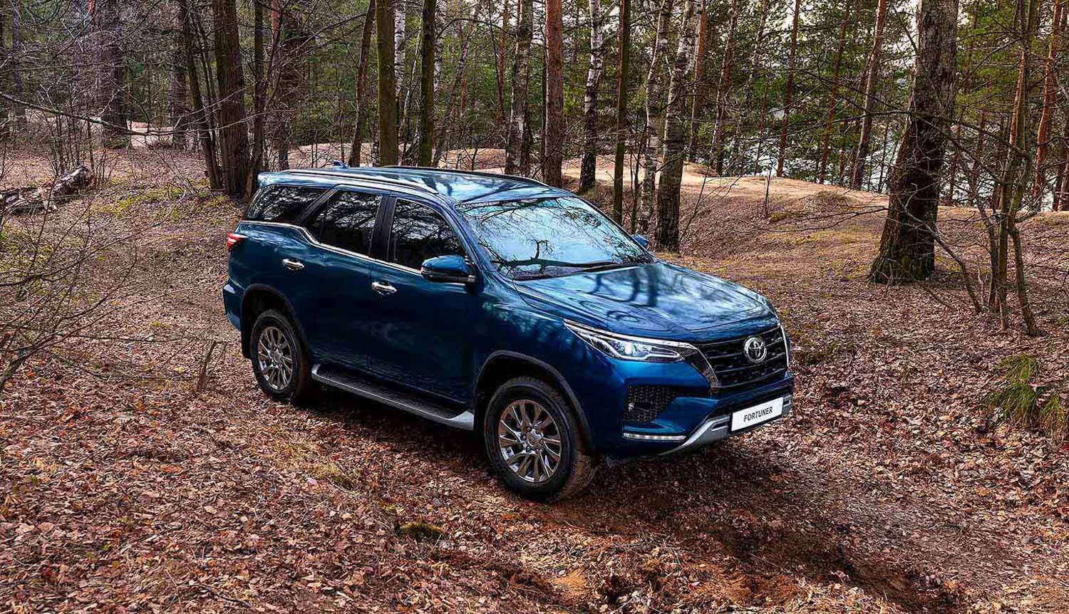 Стала известна стоимость дизельной Toyota Fortuner в России