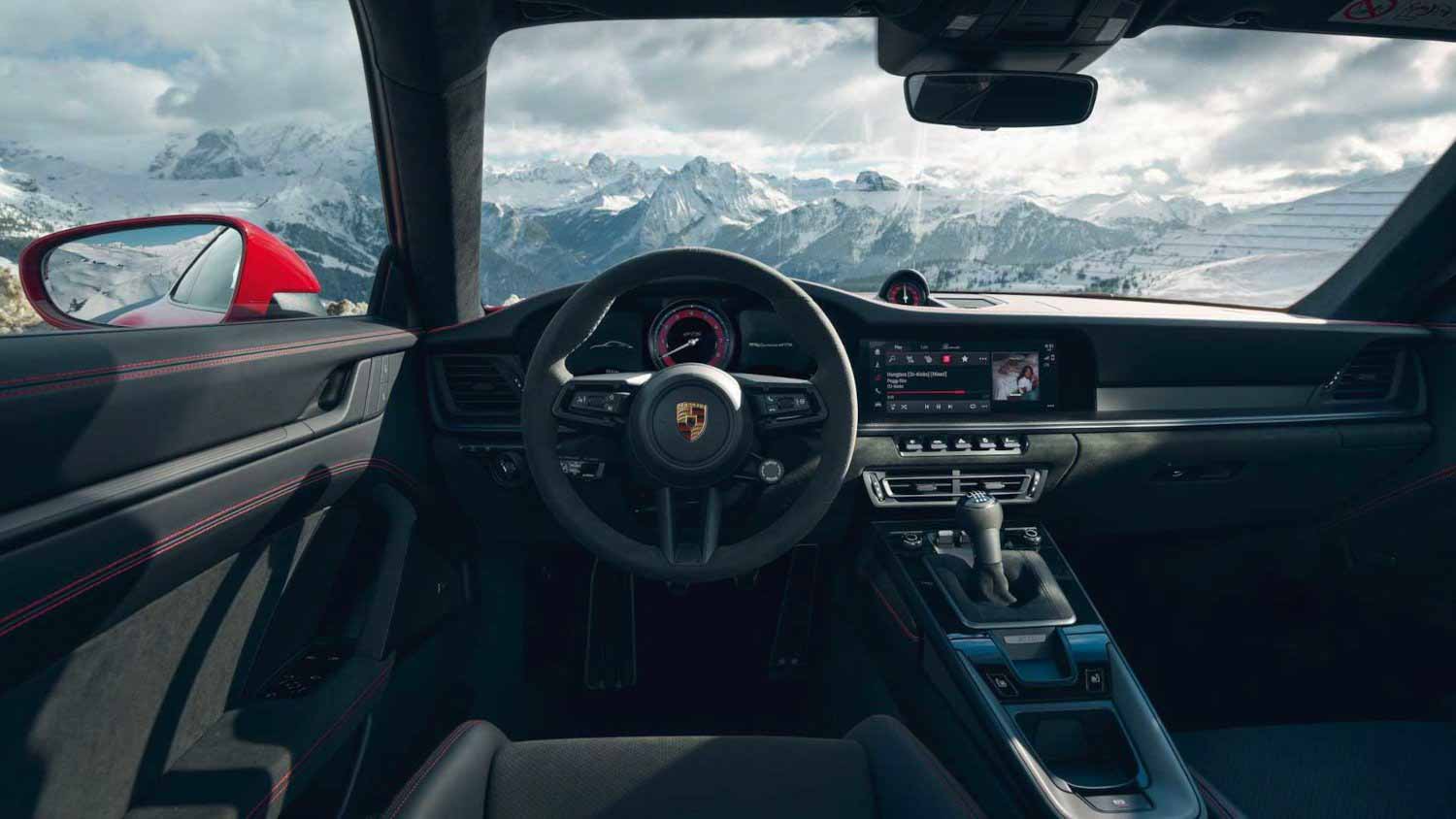 Порше 911 GTS