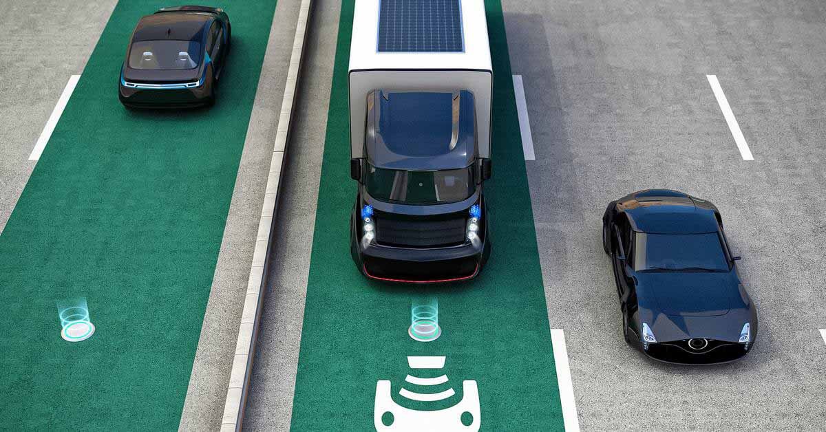 В США построят дорогу, по которой будут заряжать электромобили во время движения.