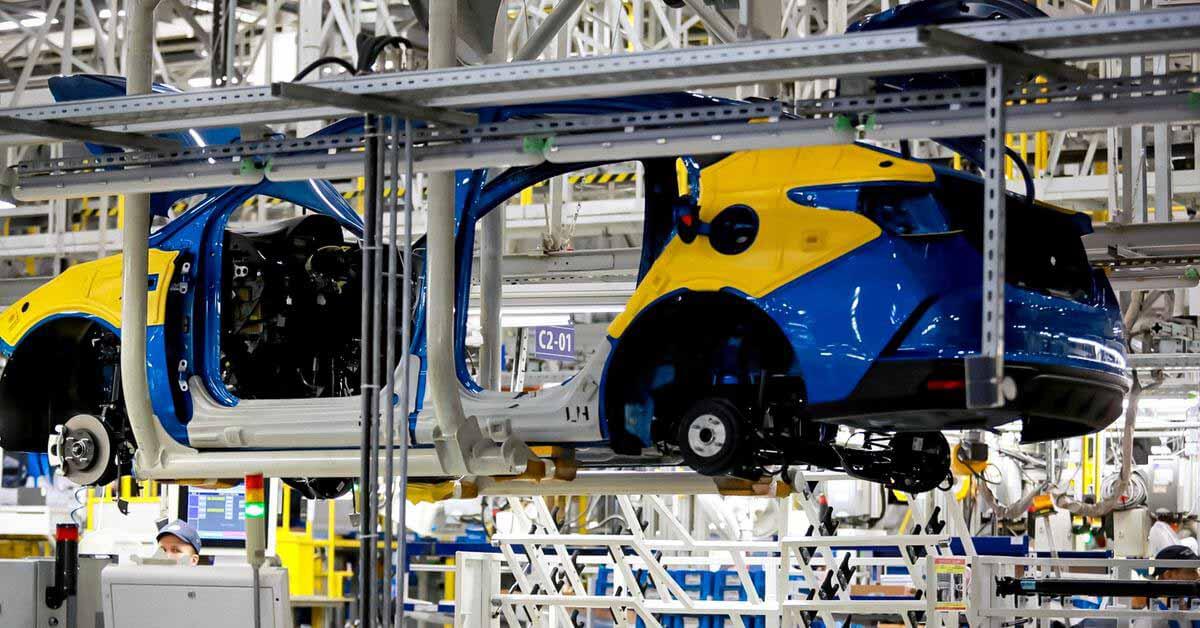 Hyundai приостанавливает производство автомобилей в России