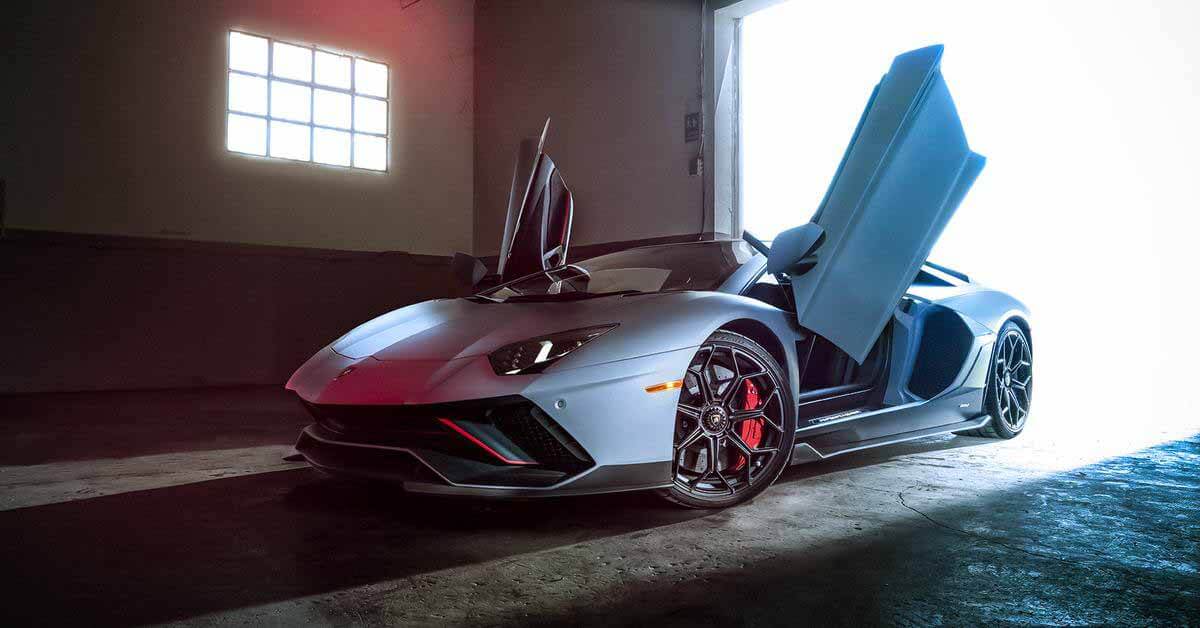 Lamborghini выпустит последний Aventador до конца года и прекратит производство
