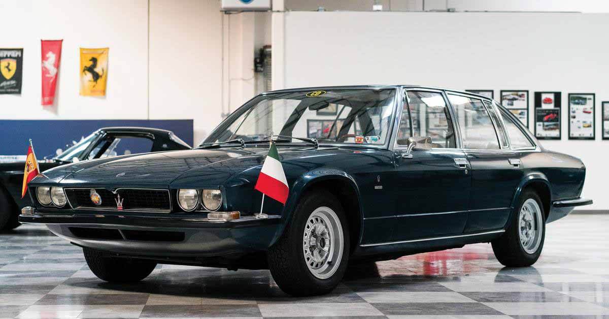 Maserati Quattroporte 1971 года: модель, которой никогда не существовало