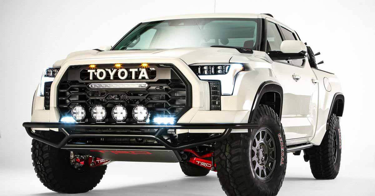 Взгляните на экстремальную Toyota Tundra для гонок по пустыне