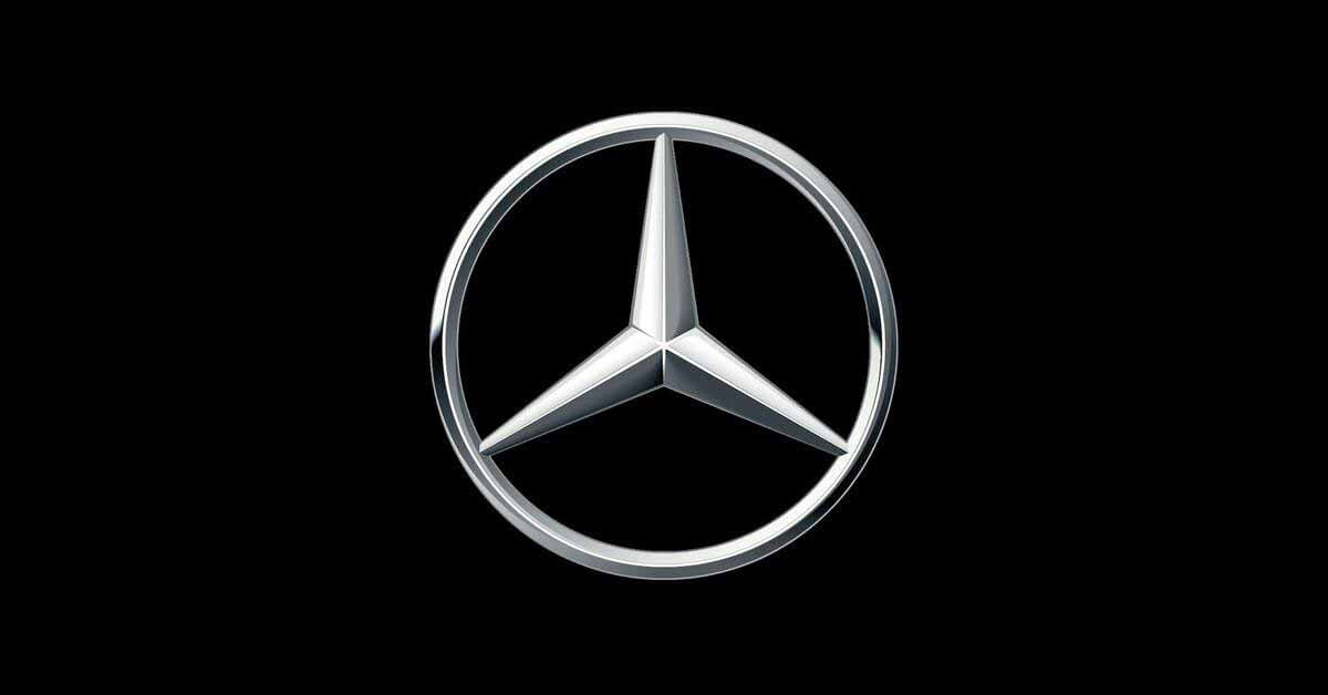 Mercedes-Benz отмечает 100-летие трехконечной звезды