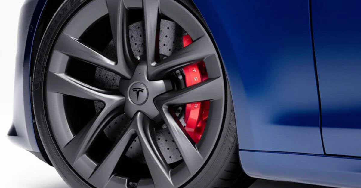 Tesla запускает карбон-керамические тормоза для электромобиля Model S