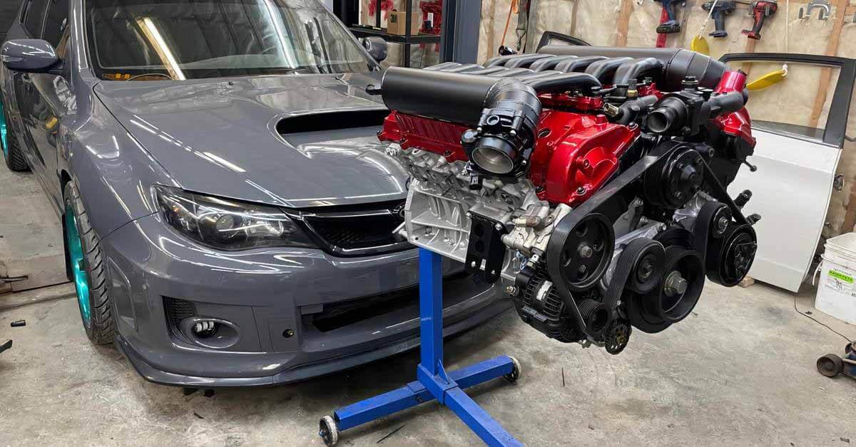 На Subaru Impreza WRX STI установили 1000-сильный двигатель V12