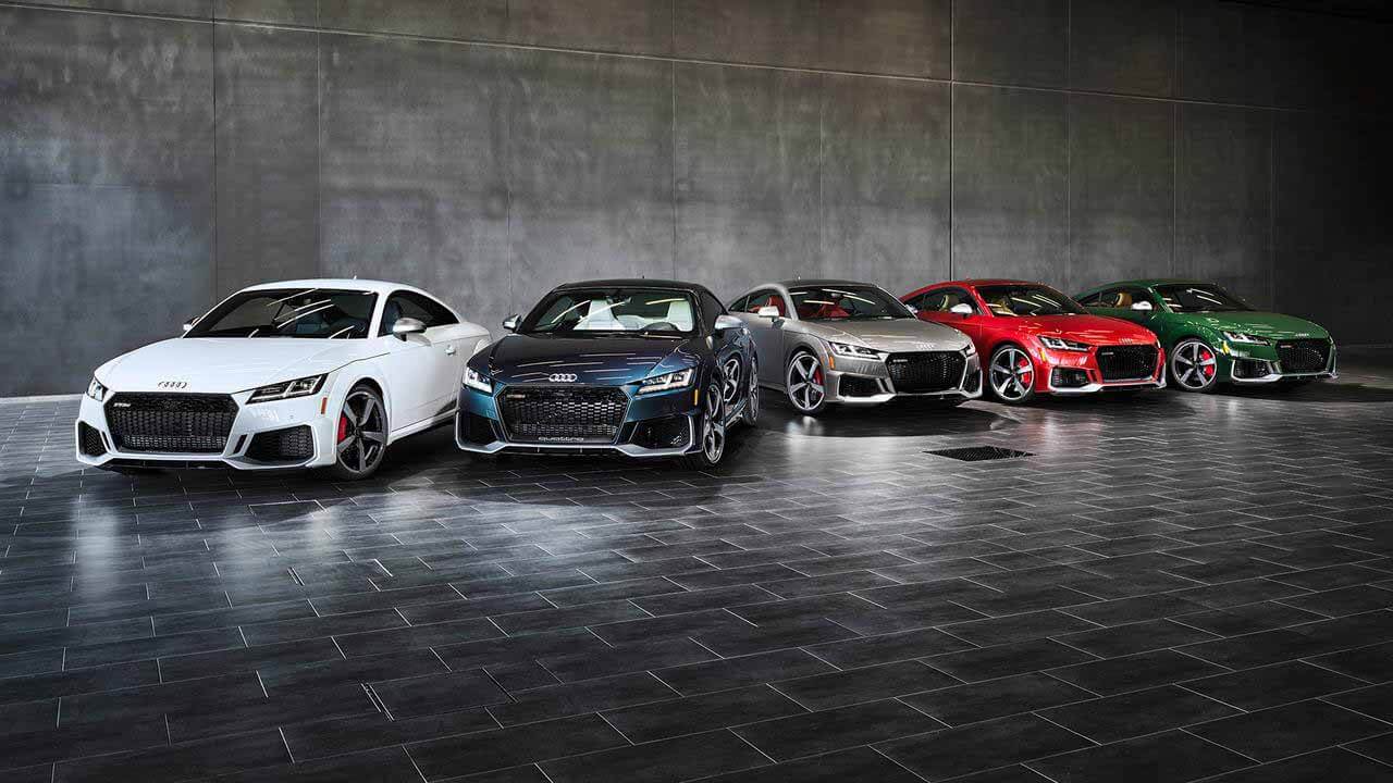 Audi представила на прощание спецверсию «заряженного» TT RS