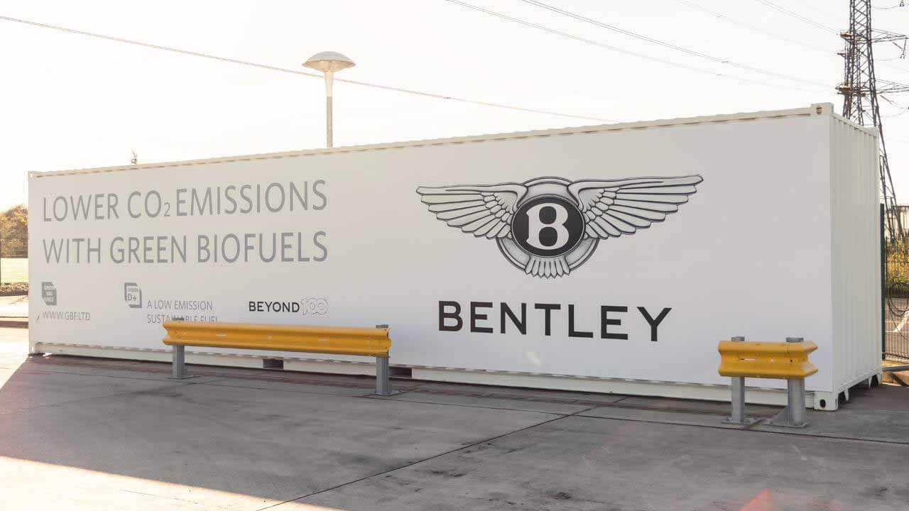 Завод Bentley полностью перешел на биотопливо