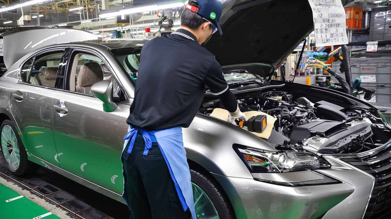 Toyota приостановит производство новых автомобилей на неопределенный срок