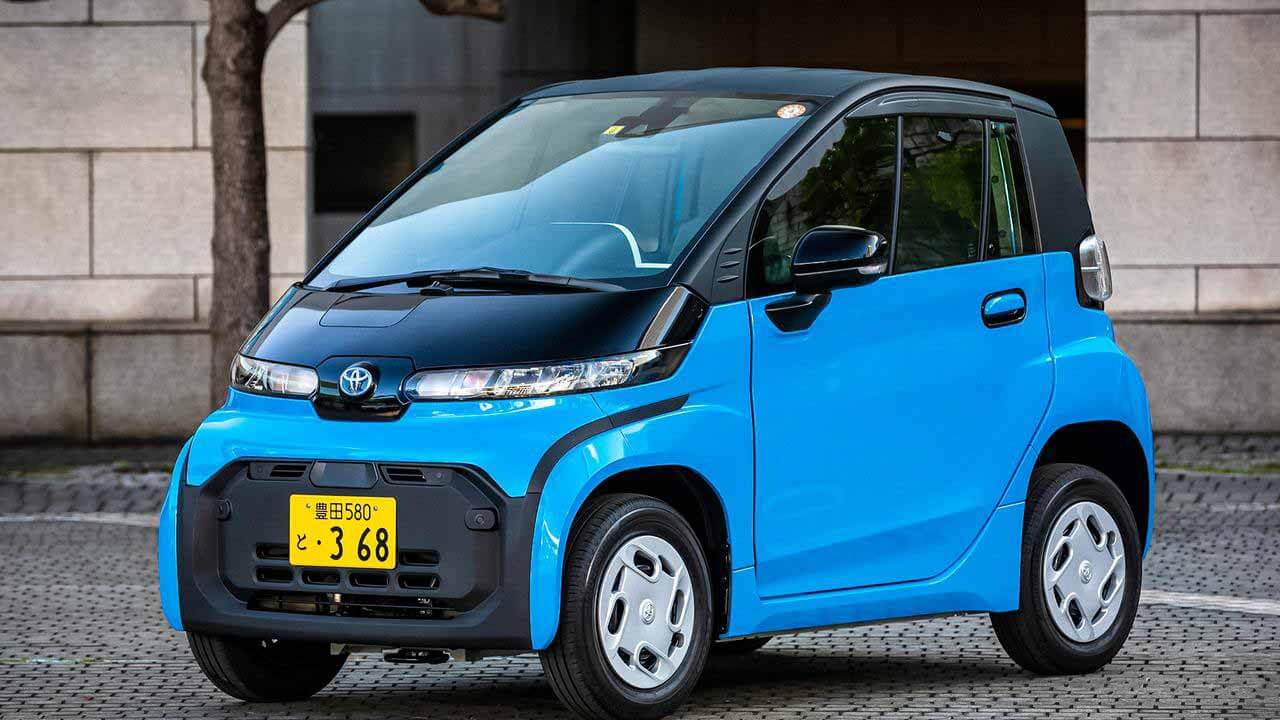 Toyota запускает массовые продажи крошечного электромобиля C + pod