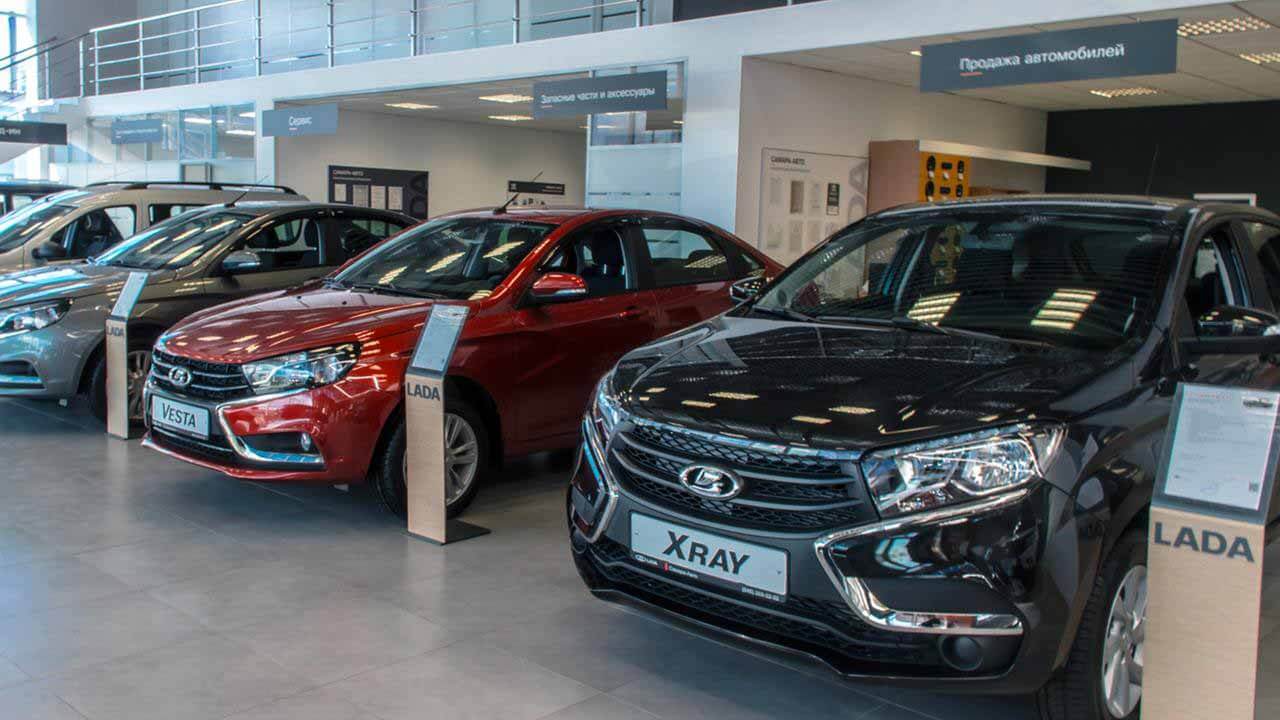 АвтоВАЗ начнет новый год с роста цен на Lada