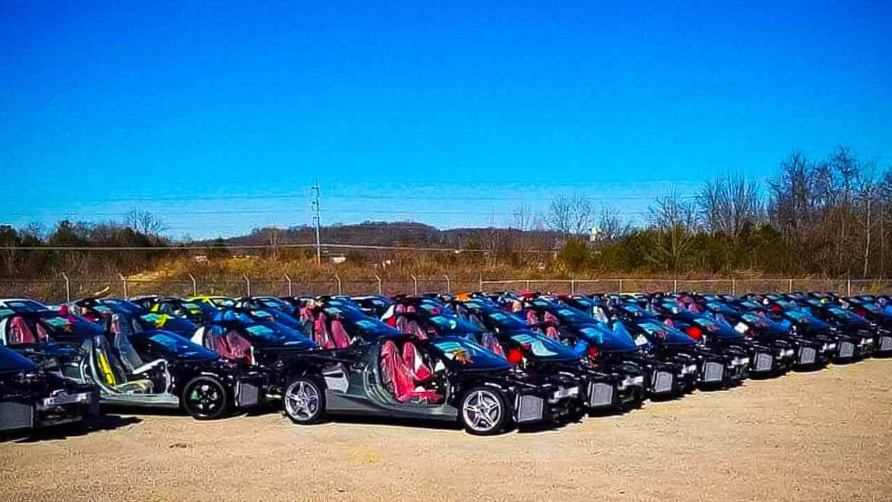 Сотни новых Chevrolet Corvette отправят в печать.  И производитель сделает это сам