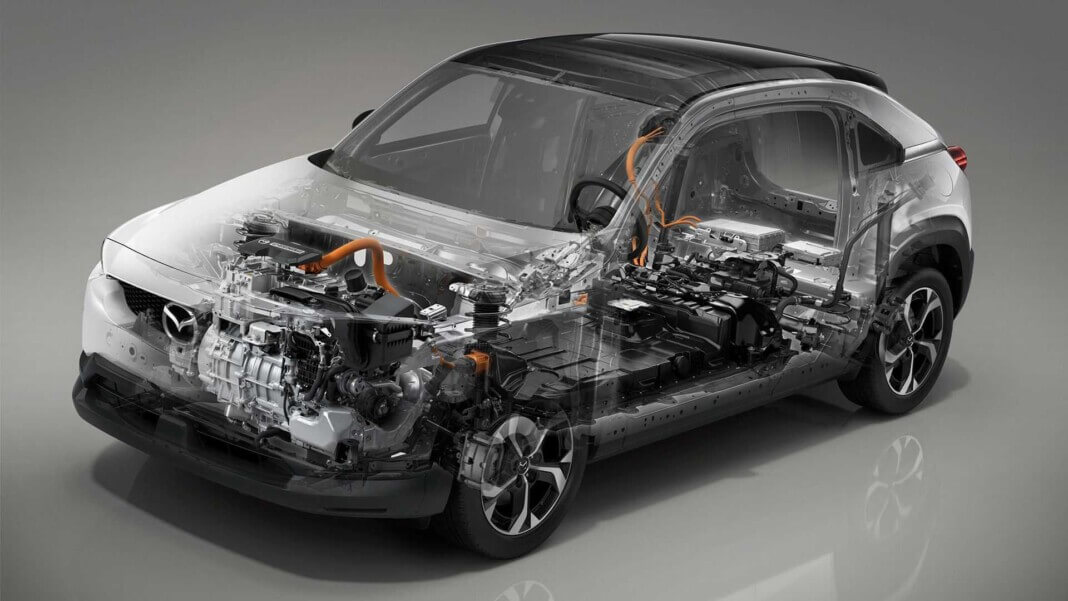 Mazda MX-30 2023 года представлена ​​как e-Skyactiv R-EV