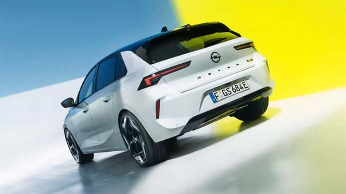 Opel Astra 2023 продается в Европе в версии GSe
