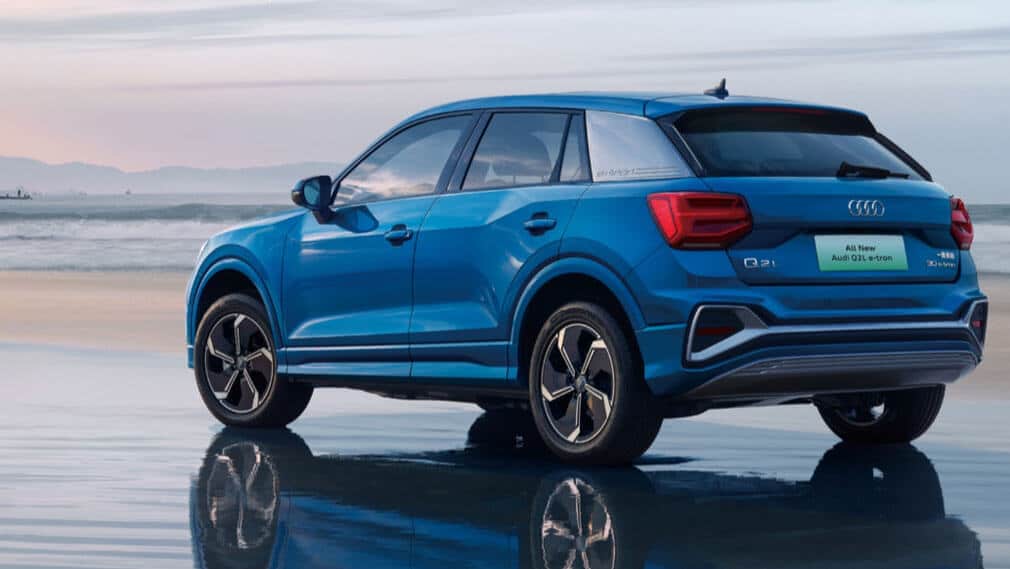 Audi Q2 L e-tron 2023 официально доступен для покупки в России