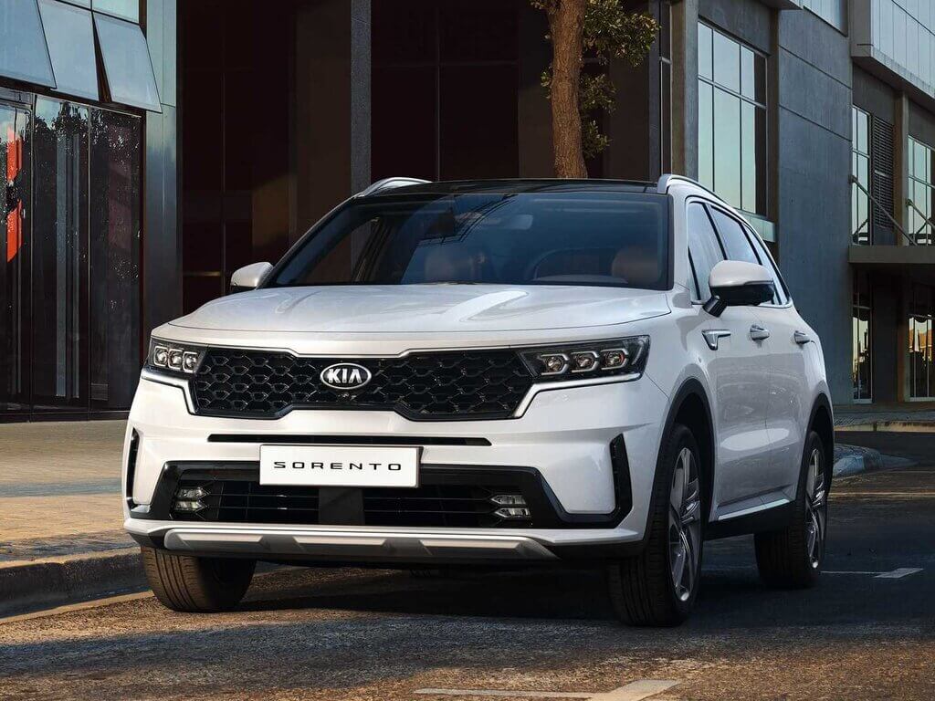 Kia Sorento 2023 вывели на дорожные испытания