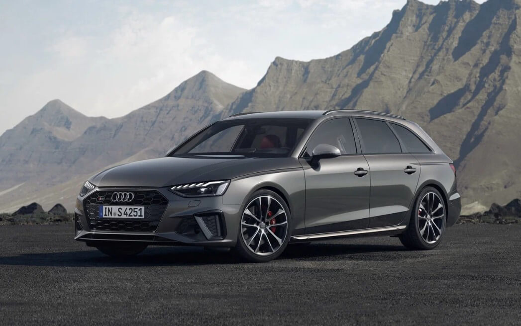 Audi S4 Avant 2024 замечен на дорожных испытаниях