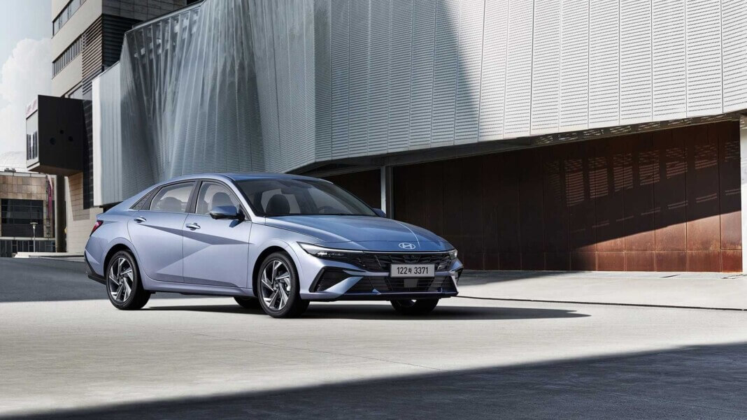 Hyundai Elantra 2024 официально вышла на рынок