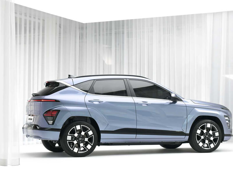 Hyundai Kona 2023: раскрыты характеристики электрической версии
