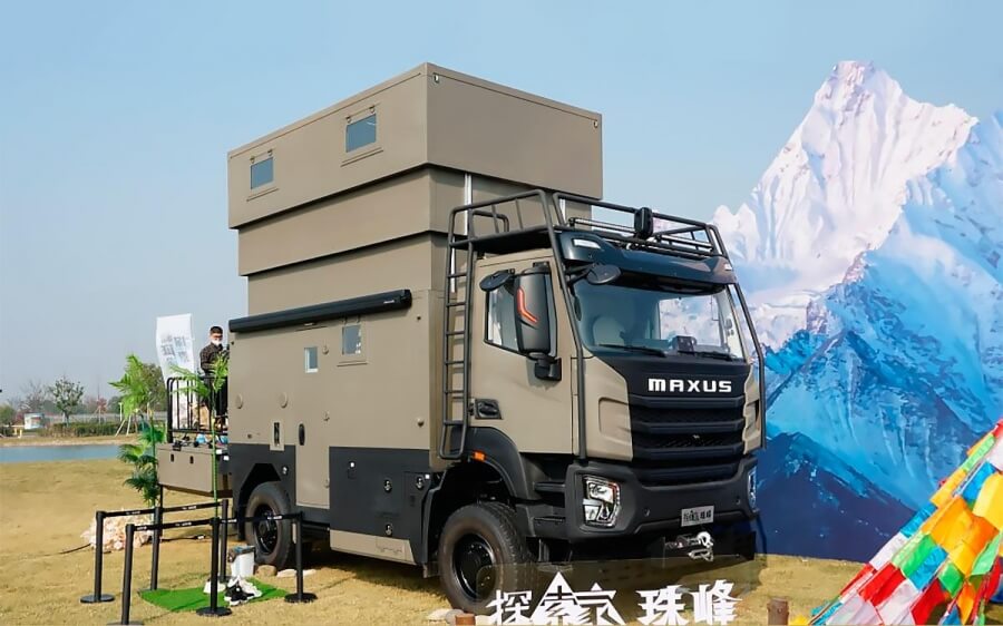 Китайцы представили двухэтажный автодом Maxus Everest с балконом и полным «фаршем»