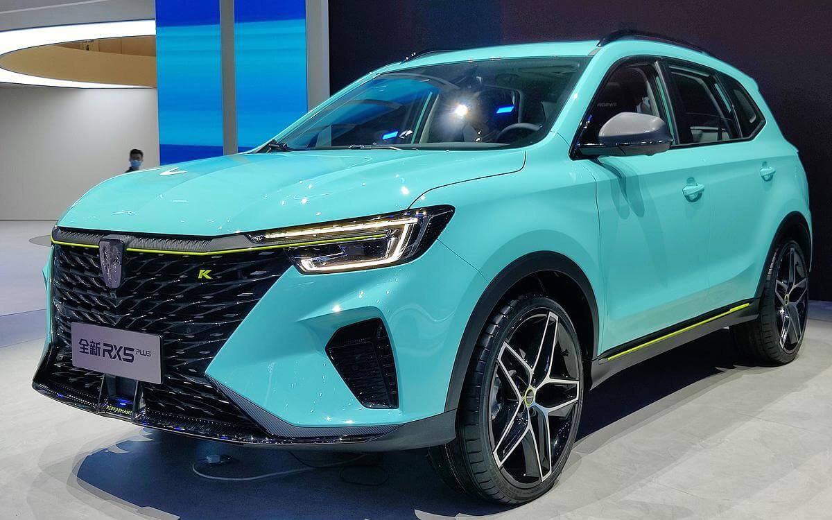 Roewe RX5 Plus 2023 года может скоро появиться в России