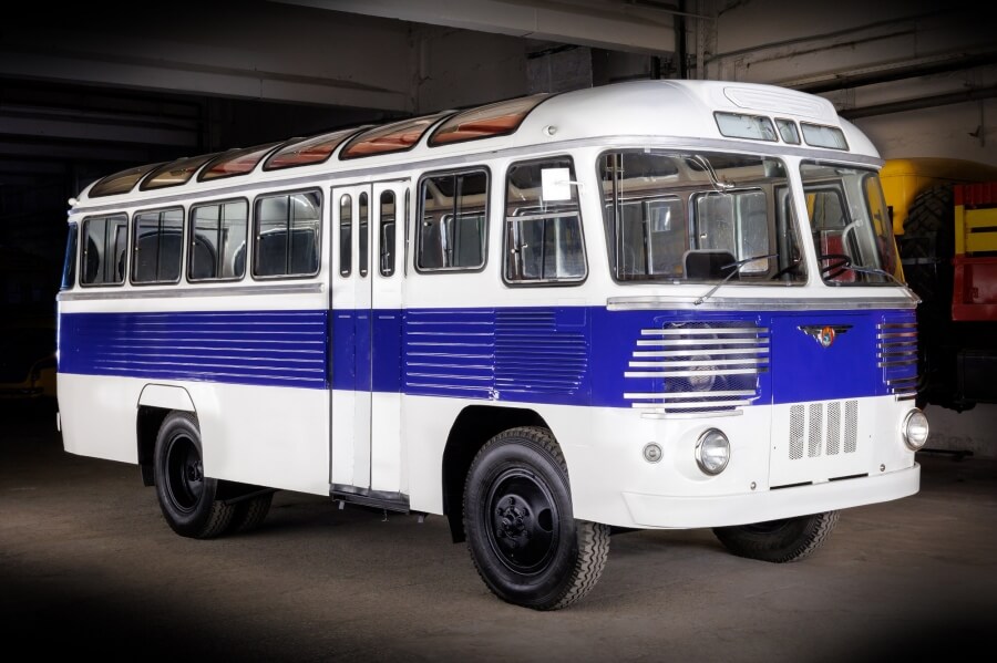 Московский музей транспорта отреставрировал раритетный ранний «пазик» — ПАЗ-652Б