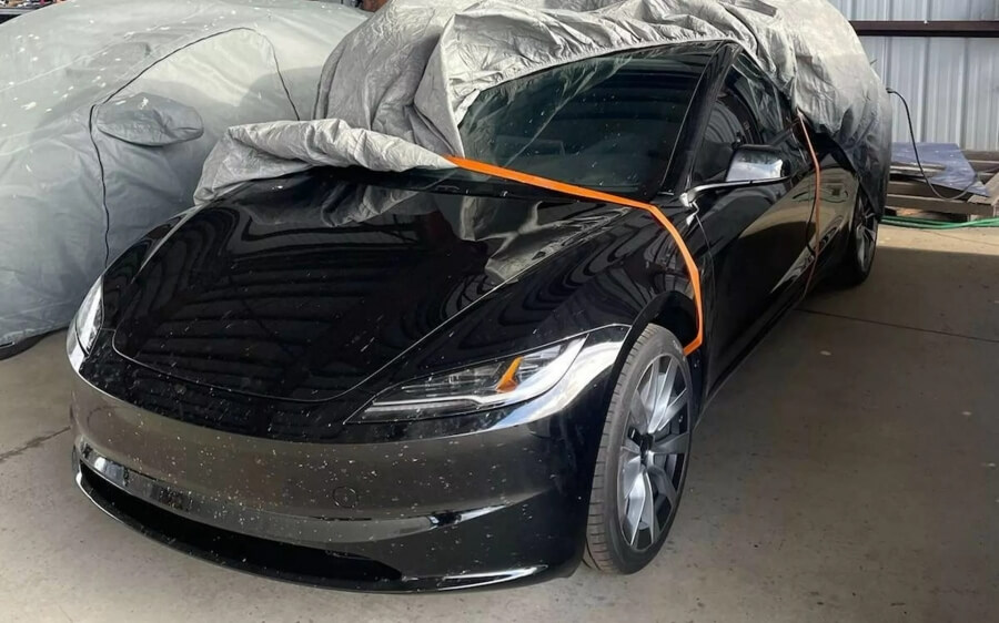 В Сеть утекло фото обновленной Tesla Model 3