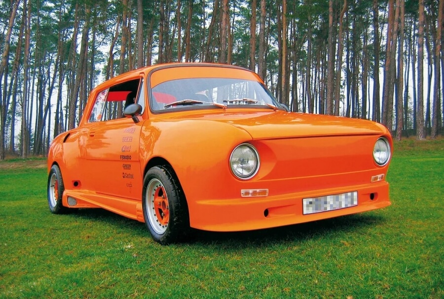 Звезда автошоу 2000-х: Skoda 100 Coupe с V8 от лимузина Tatra 613