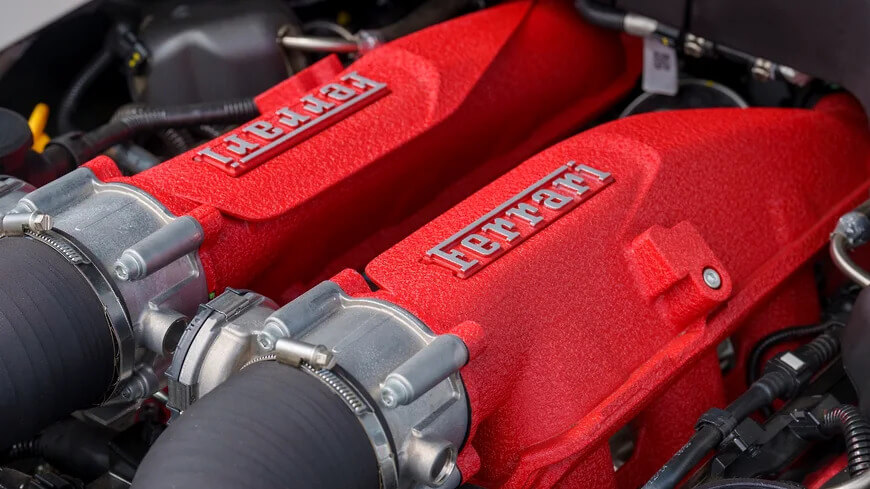 Ferrari не планирует отказываться от классических двигателей внутреннего сгорания: все подробности