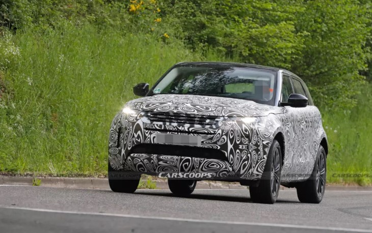Land Rover Range Rover Evoque 2024 замечен на дорожных испытаниях