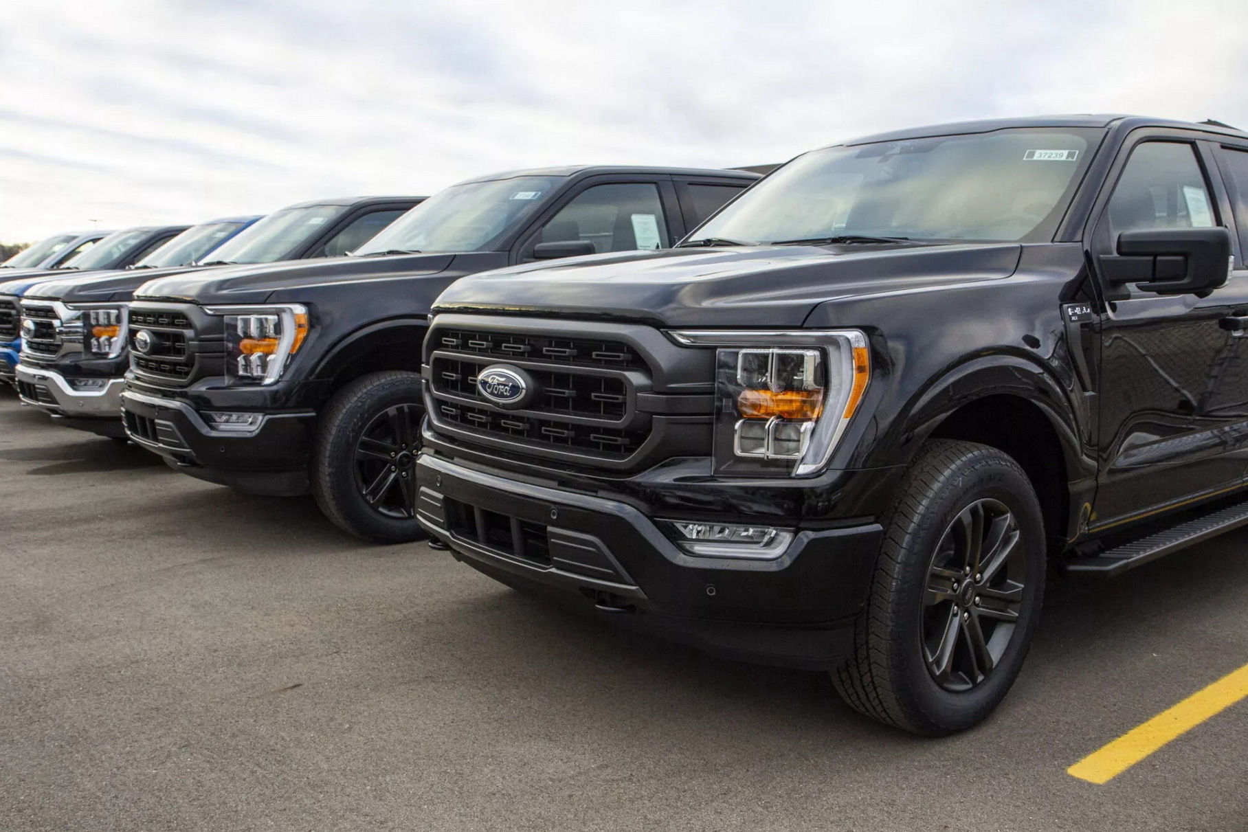 Ford отзовет 870 000 новых автомобилей из-за отказа тормозов
