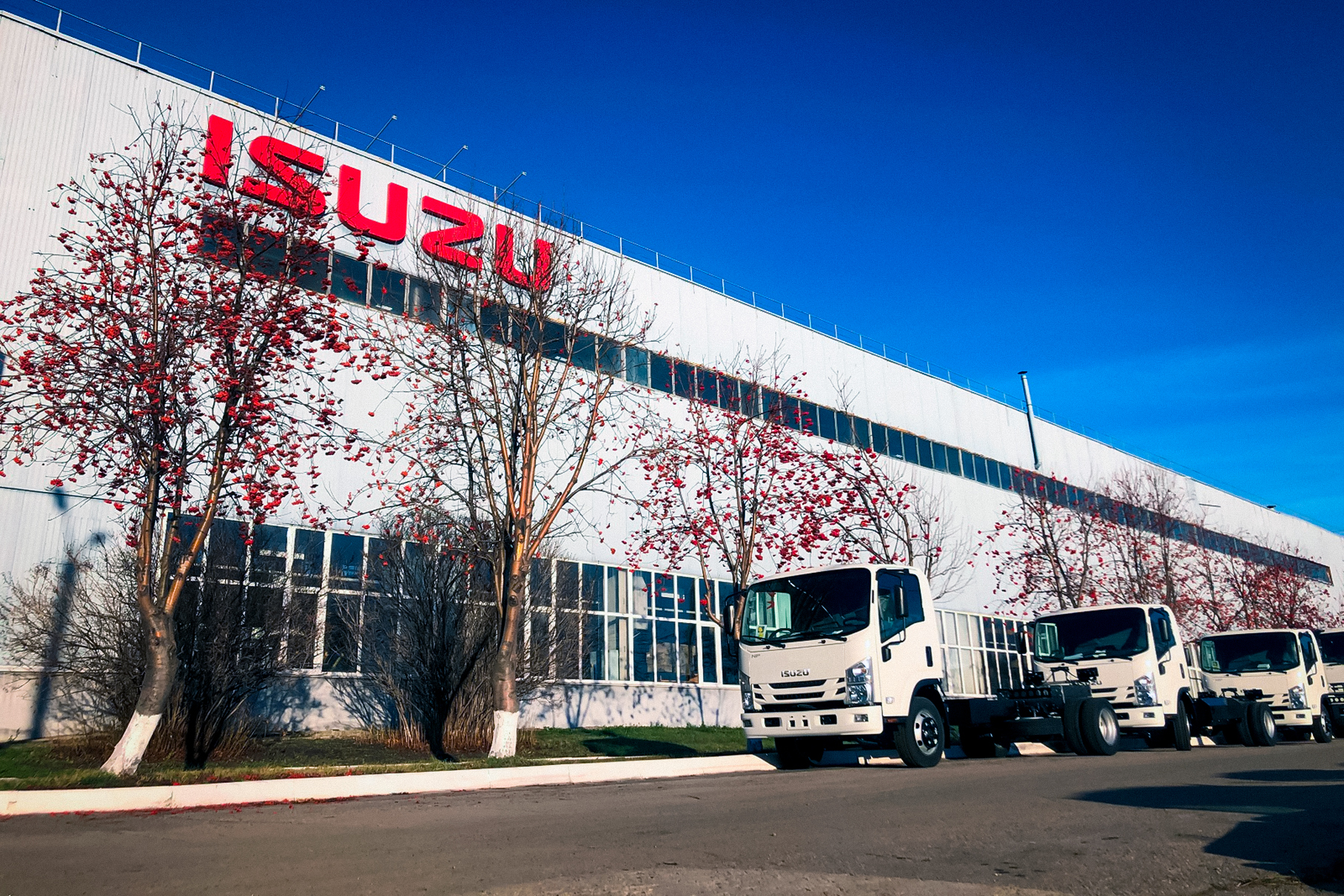 Японский бренд Isuzu уходит из России, а «Соллерс» берет на себя гарантийные обязательства