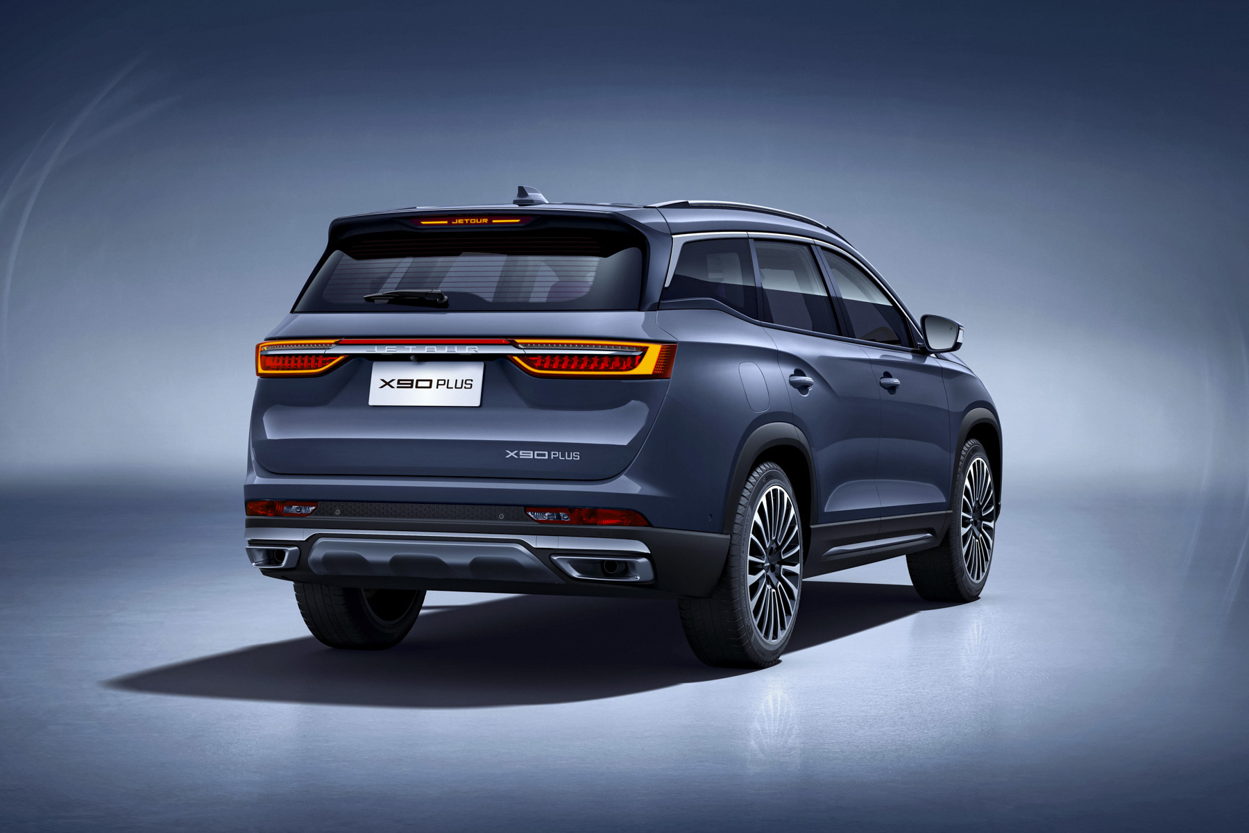Jetour launched Russian sales of the seven-seat crossover X90 Plus