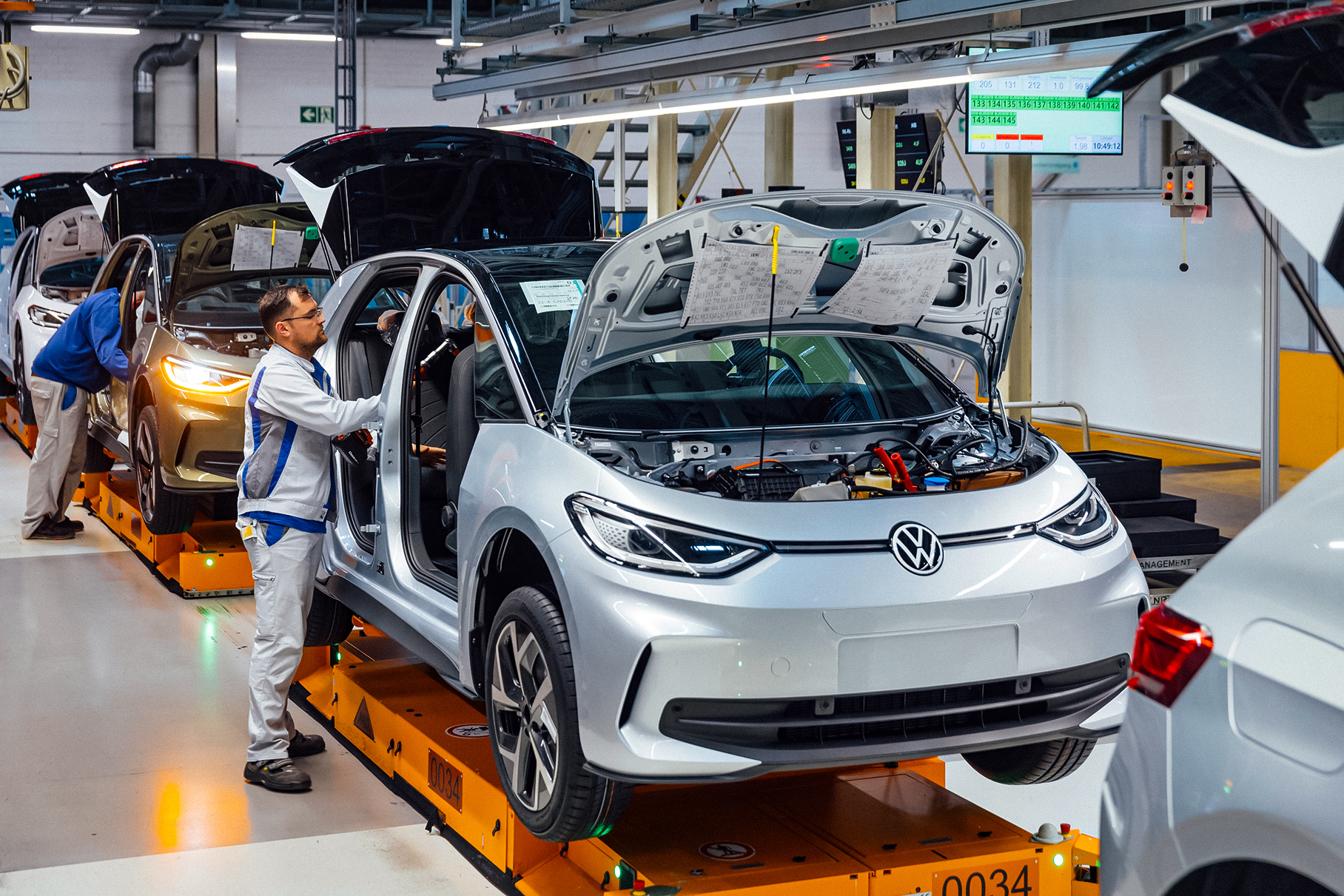 Volkswagen приостановит производство электромобилей ID.3 и Cupra Born