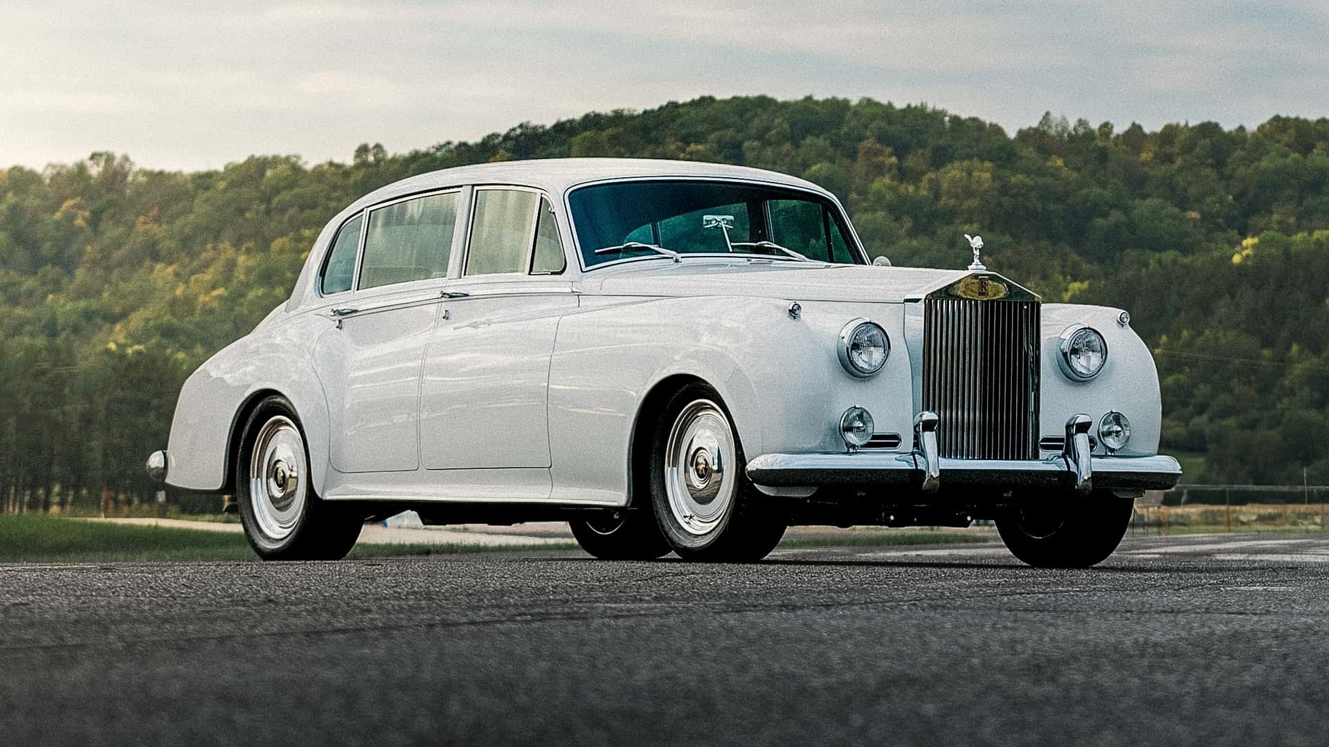 Классический Rolls-Royce Silver Cloud II превратился в американскую Paramount