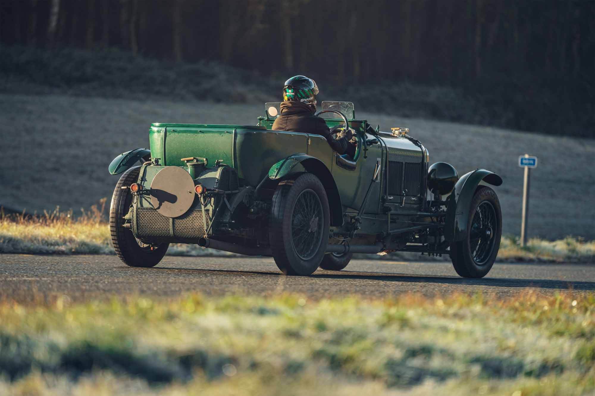 Bentley начинает тестировать самый успешный гоночный автомобиль в истории марки