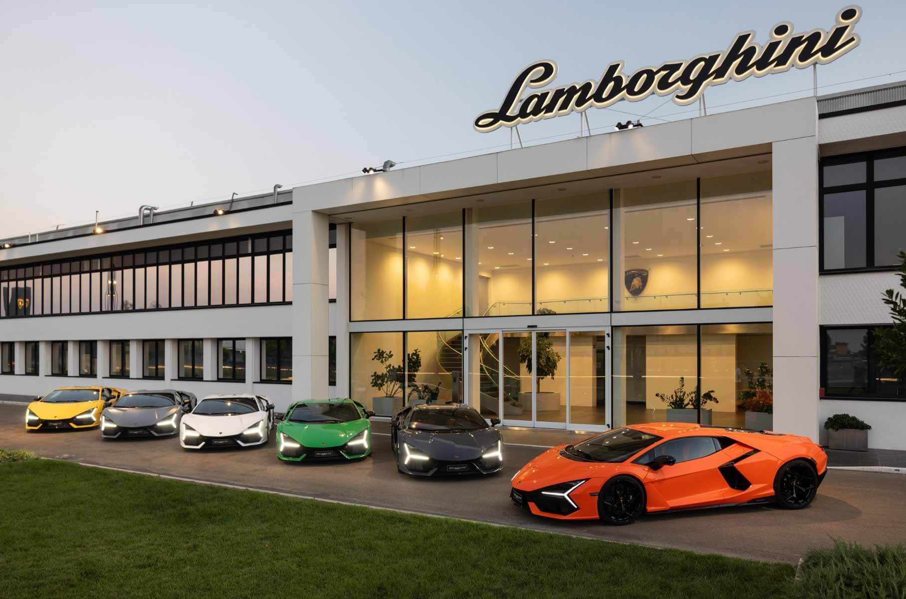 Lamborghini switches to a four-day work week