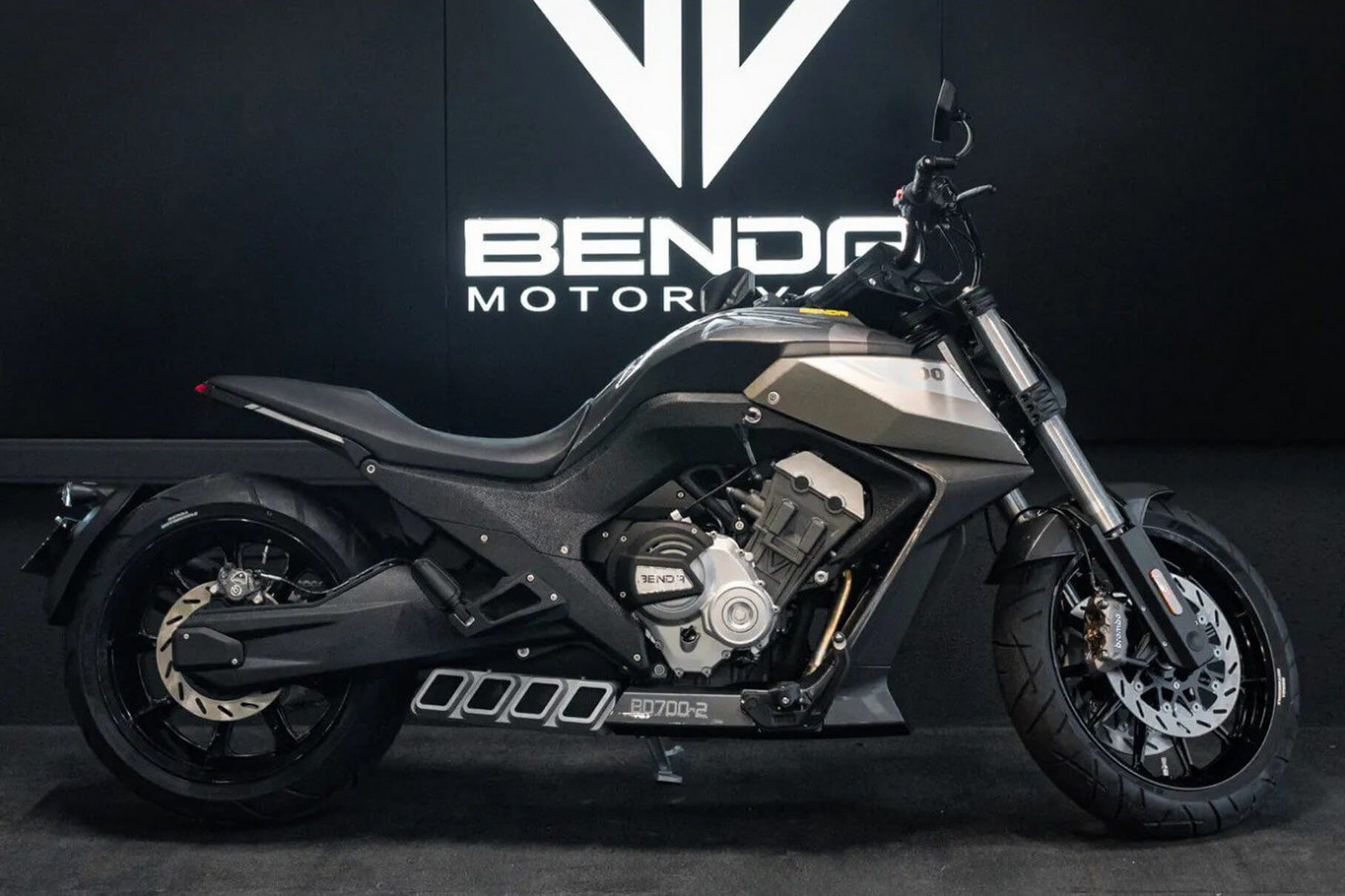 The Chinese have certified the latest heavy Benda motorcycle in Russia