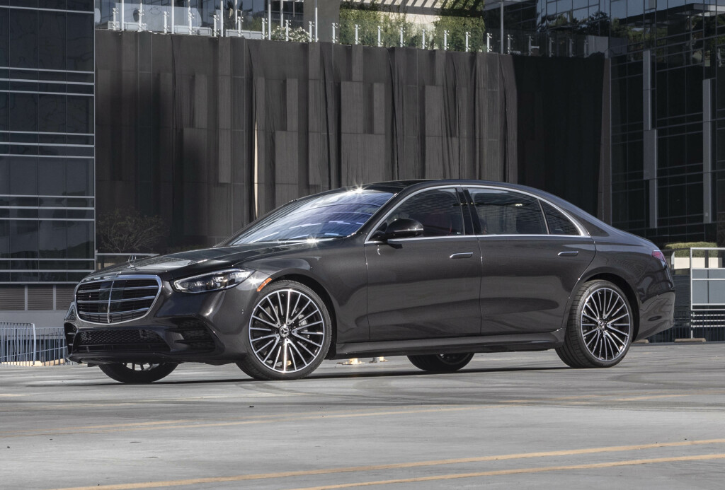 An anonymous source revealed MercedesBenz's plans for the SClass and