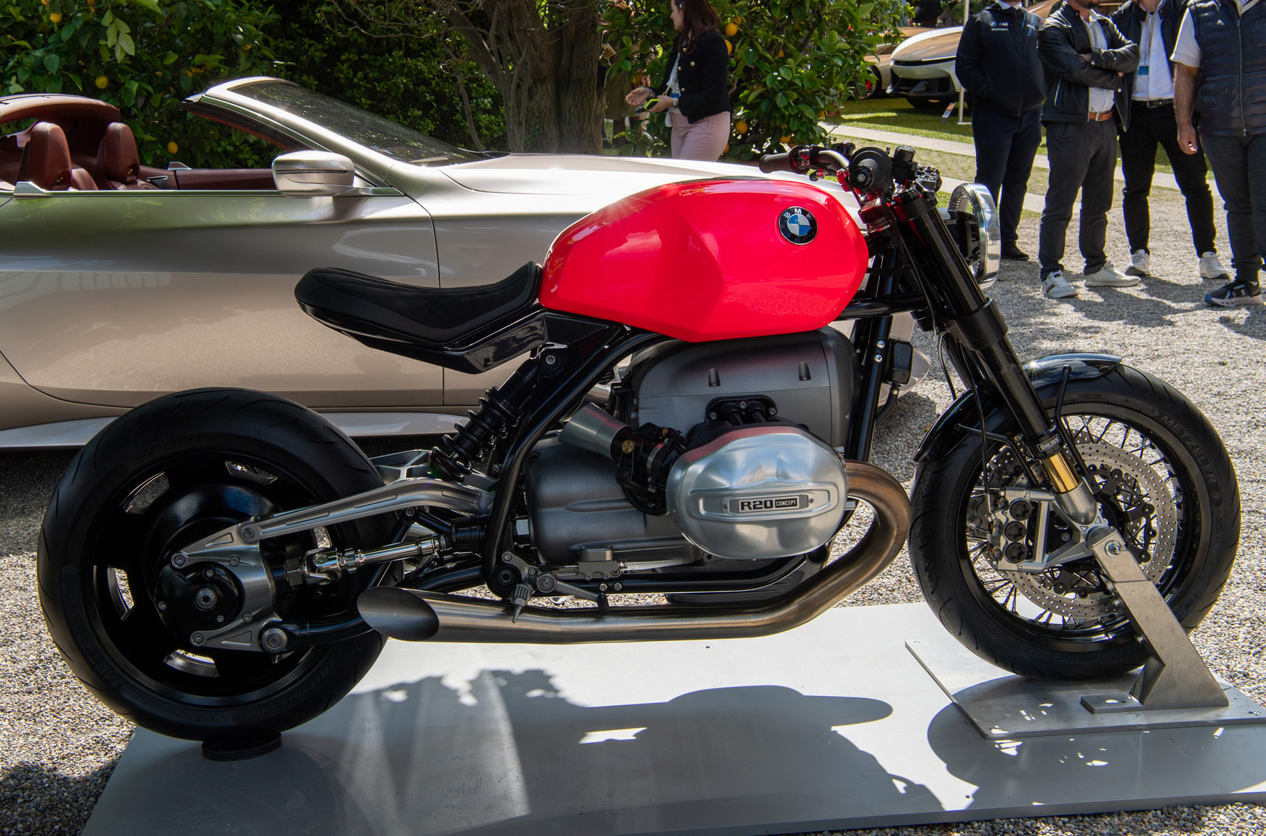 BMW R20: two-liter cafe racer