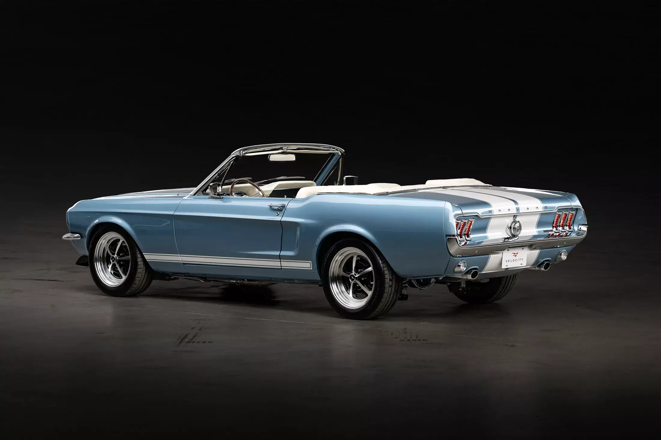A classic Ford Mustang convertible has been transformed into an elegant sleeper restomod.