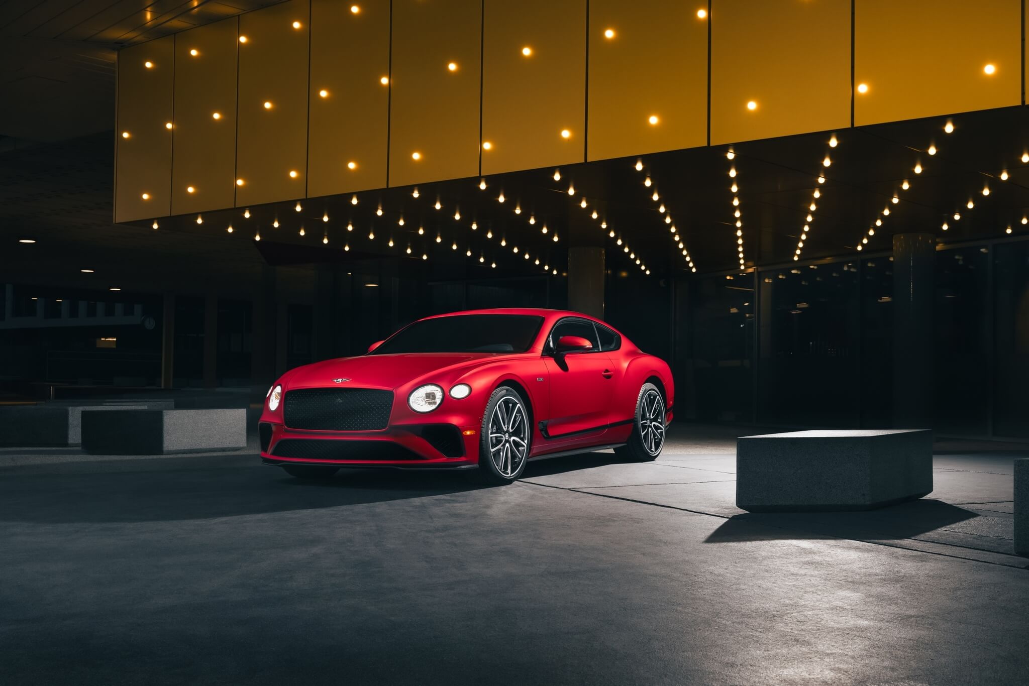 Bentley discontinues models with 4.0-liter twin-turbo V8 engine