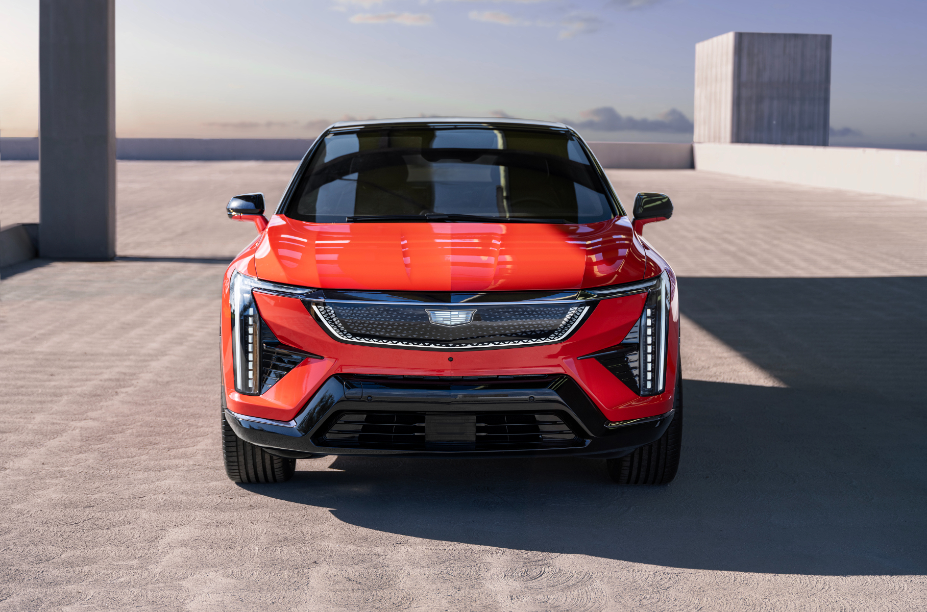 Cadillac showed Americans the affordable electric crossover Optiq