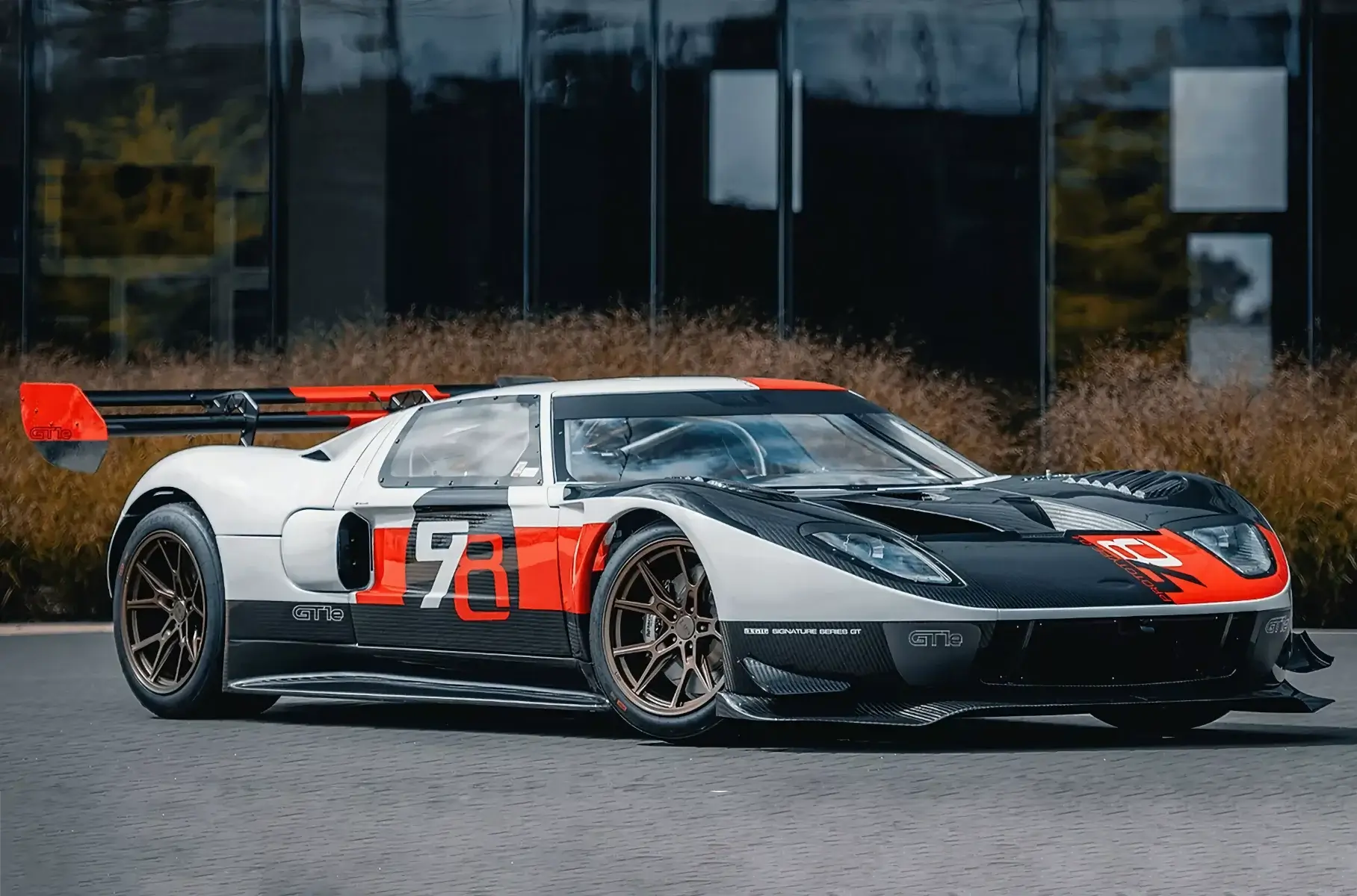 The American company will release electric versions of the Ford GT and